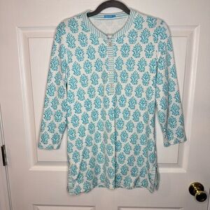 J. McLaughlin Aqua and White Leaf Boho Pattern Top Size Medium EUC
